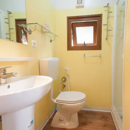 Locazione Turistica Elbadoc.5 * Rio Marina